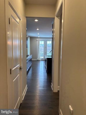 503 CLIFF LN, Malvern, PA 19355