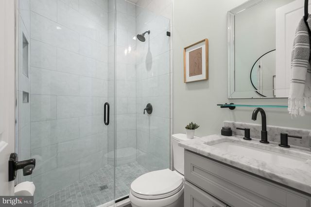 408 M ST NW #3, Washington, DC 20001