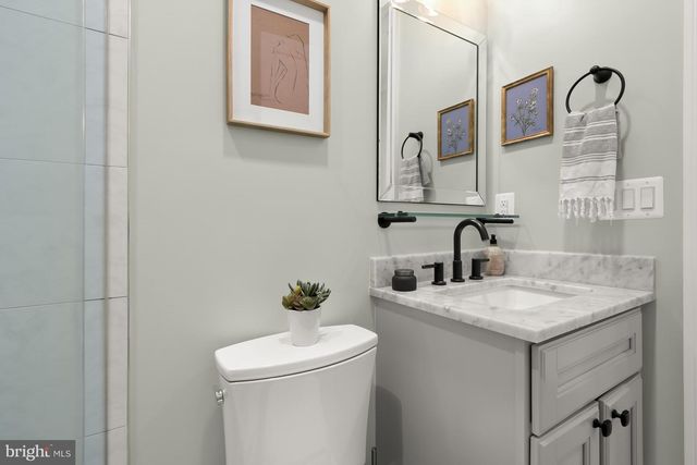 408 M ST NW #3, Washington, DC 20001