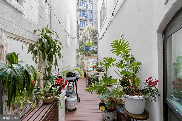 408 M ST NW #3, Washington, DC 20001