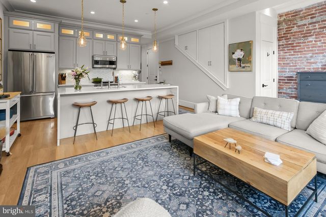 408 M ST NW #3, Washington, DC 20001
