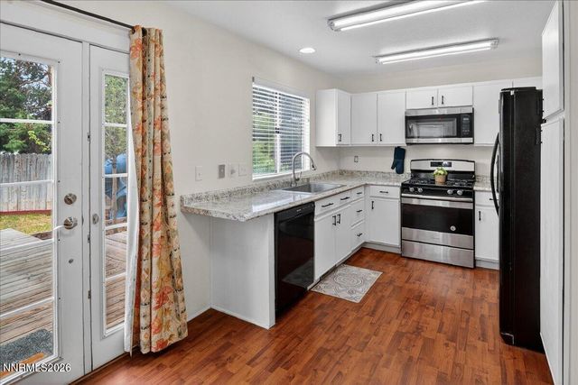 1897 Catham Lane, Sparks, NV 89434