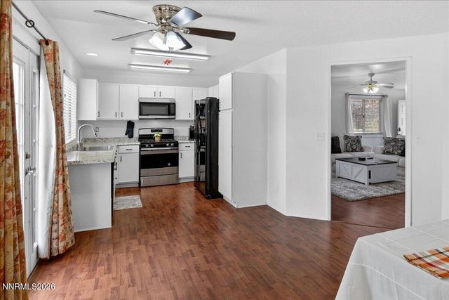 1897 Catham Lane, Sparks, NV 89434