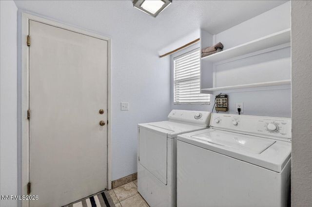 1897 Catham Lane, Sparks, NV 89434