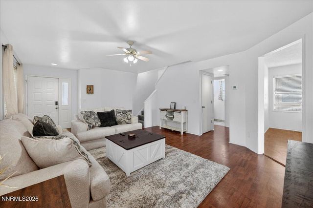 1897 Catham Lane, Sparks, NV 89434