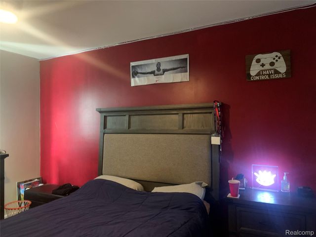 48711 Cross Creek Drive, Macomb Township, MI 48044