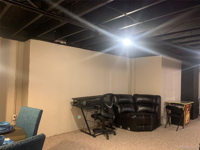 48711 Cross Creek Drive, Macomb Township, MI 48044