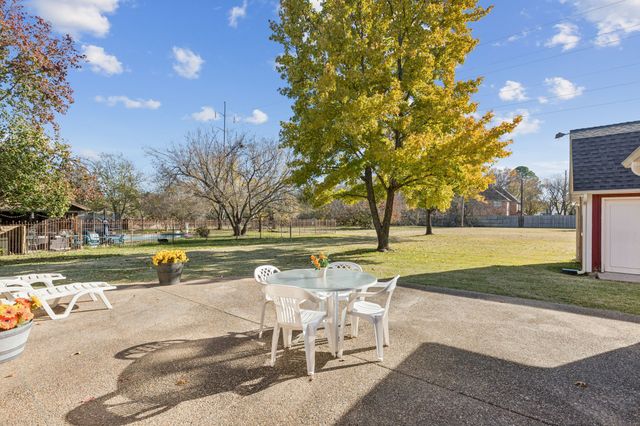 1261 Emerald Circle, Southlake, TX 76092