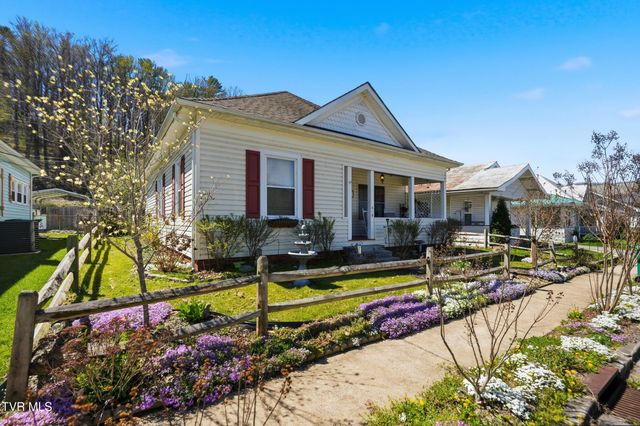 418 Opekiska Street, Erwin, TN 37650