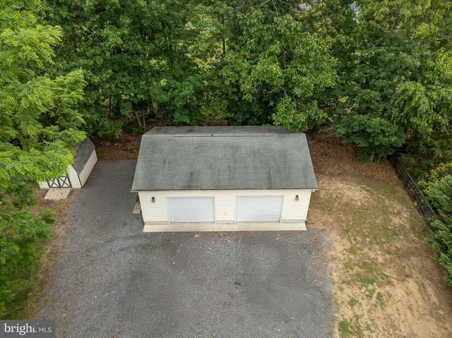 73 PARAGON DR, Bunker Hill, WV 25413