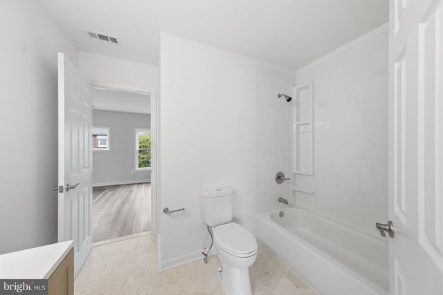 207 ROUNDHOUSE CT, Baltimore, MD 21230