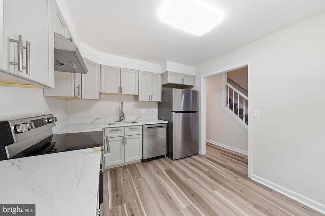 207 ROUNDHOUSE CT, Baltimore, MD 21230