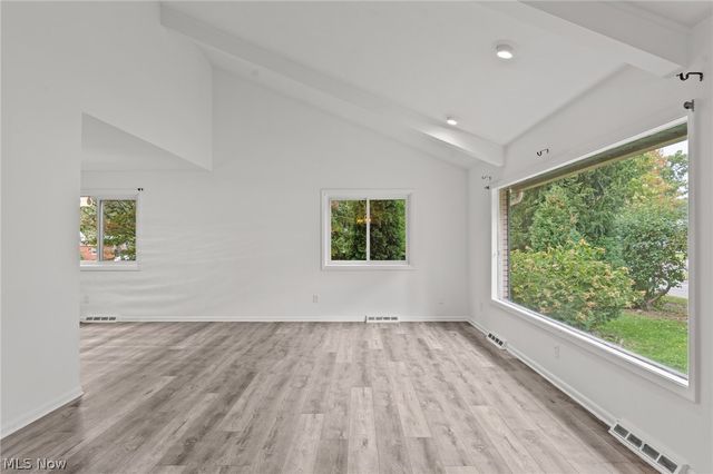2120 Cedarview Drive, Beachwood, OH 44122