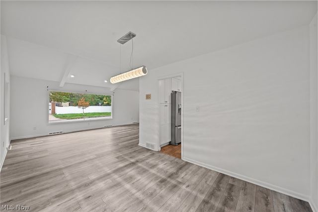 2120 Cedarview Drive, Beachwood, OH 44122