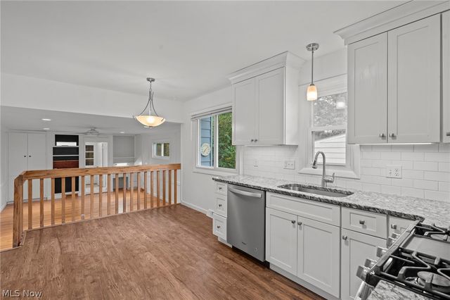 2120 Cedarview Drive, Beachwood, OH 44122