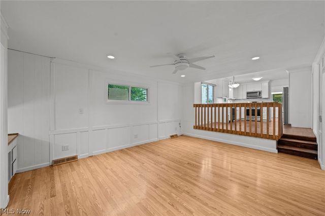 2120 Cedarview Drive, Beachwood, OH 44122