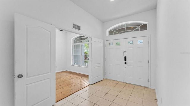 2041 HEARTLAND CIRCLE, Valrico, FL 33594