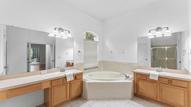 2041 HEARTLAND CIRCLE, Valrico, FL 33594