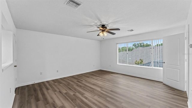 2041 HEARTLAND CIRCLE, Valrico, FL 33594