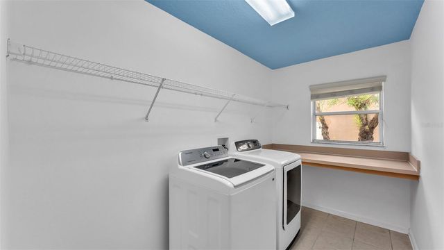 2041 HEARTLAND CIRCLE, Valrico, FL 33594
