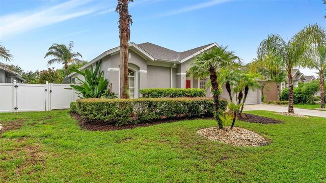 2041 HEARTLAND CIRCLE, Valrico, FL 33594