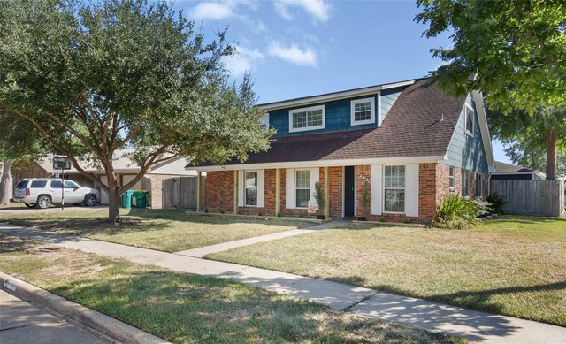 2300 Nassau Drive, Seabrook, TX 77586