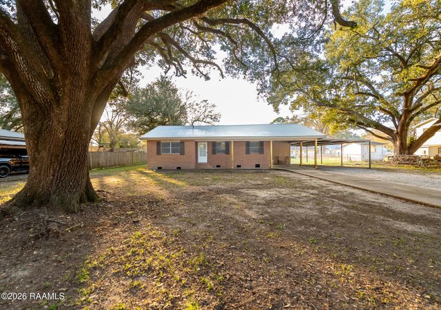 411 N 9th Street, Eunice, LA 70535