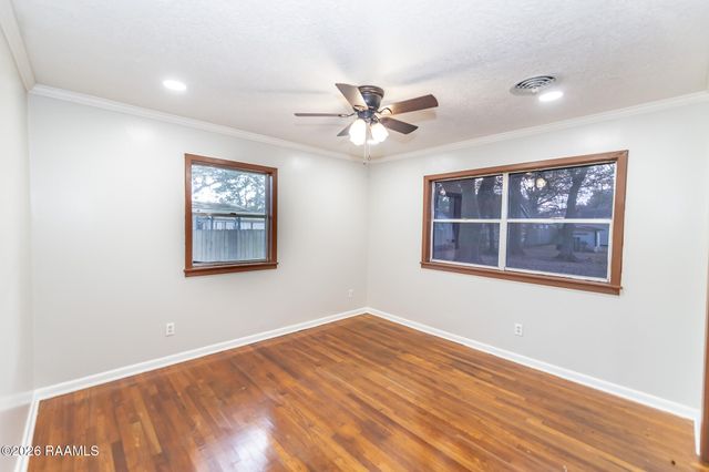 411 N 9th Street, Eunice, LA 70535