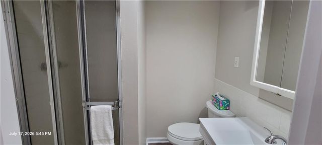 12804 Richmond Avenue, Grandview, MO 64030