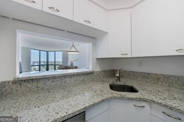 2870 Pharr Court South NW 2602, Atlanta, GA 30305