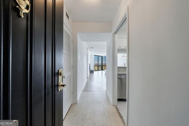 2870 Pharr Court South NW 2602, Atlanta, GA 30305