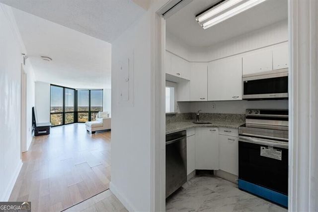 2870 Pharr Court South NW 2602, Atlanta, GA 30305