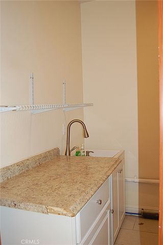 12999 Algonquin Street, Apple Valley, CA 92308