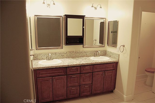 12999 Algonquin Street, Apple Valley, CA 92308