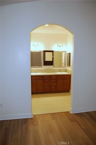 12999 Algonquin Street, Apple Valley, CA 92308