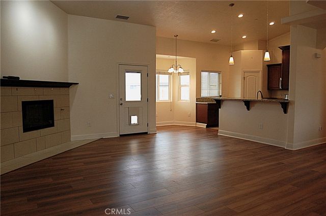 12999 Algonquin Street, Apple Valley, CA 92308