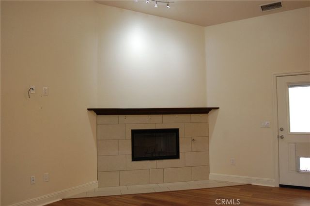 12999 Algonquin Street, Apple Valley, CA 92308