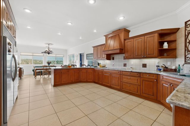 64 Coyote Trail, Santa Fe, NM 87508