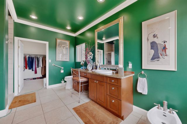 64 Coyote Trail, Santa Fe, NM 87508