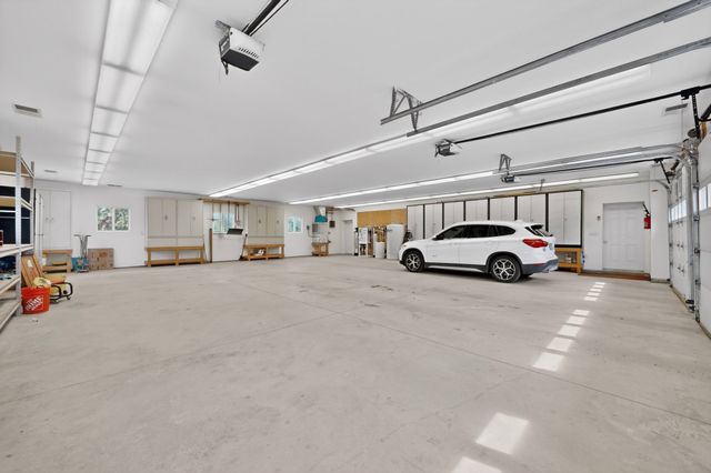 64 Coyote Trail, Santa Fe, NM 87508