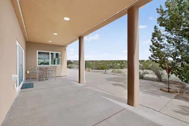 64 Coyote Trail, Santa Fe, NM 87508
