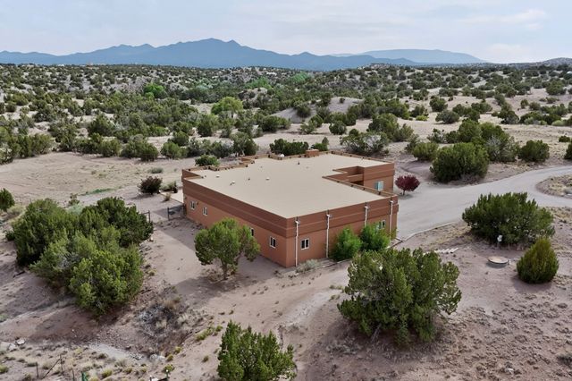 64 Coyote Trail, Santa Fe, NM 87508