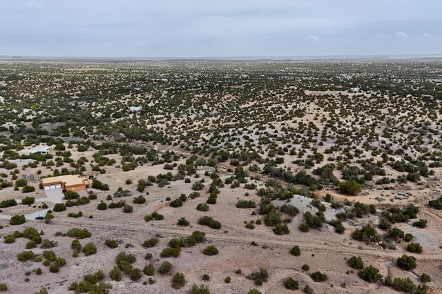 64 Coyote Trail, Santa Fe, NM 87508
