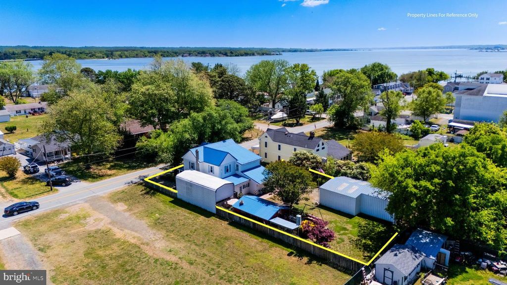 Image 26 of property listing at 7215 BENEDICT AVE, Benedict, MD 20612
