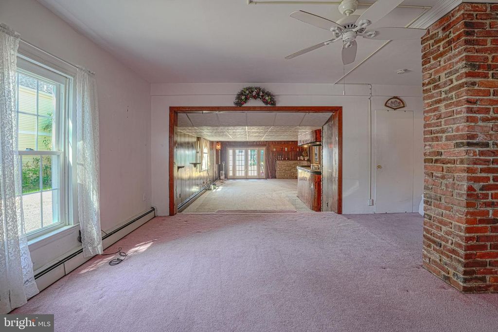 Image 33 of property listing at 7215 BENEDICT AVE, Benedict, MD 20612