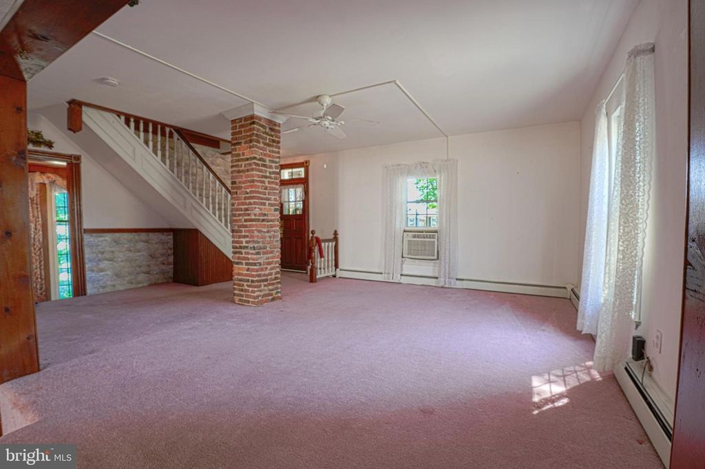 Image 36 of property listing at 7215 BENEDICT AVE, Benedict, MD 20612