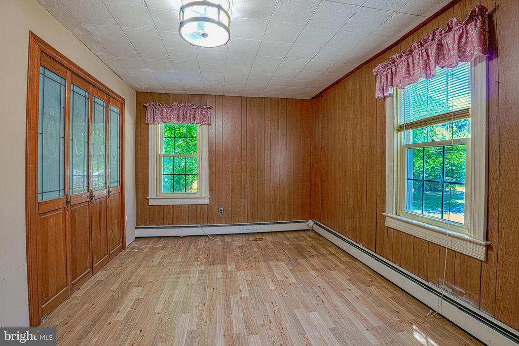Image 38 of property listing at 7215 BENEDICT AVE, Benedict, MD 20612