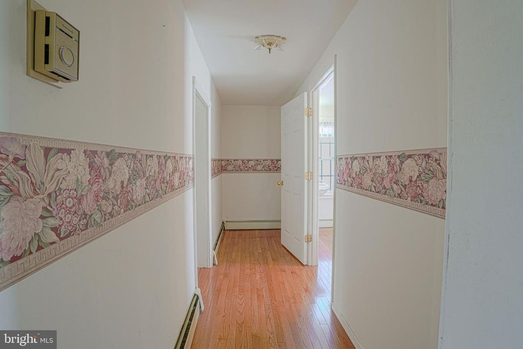 Image 45 of property listing at 7215 BENEDICT AVE, Benedict, MD 20612