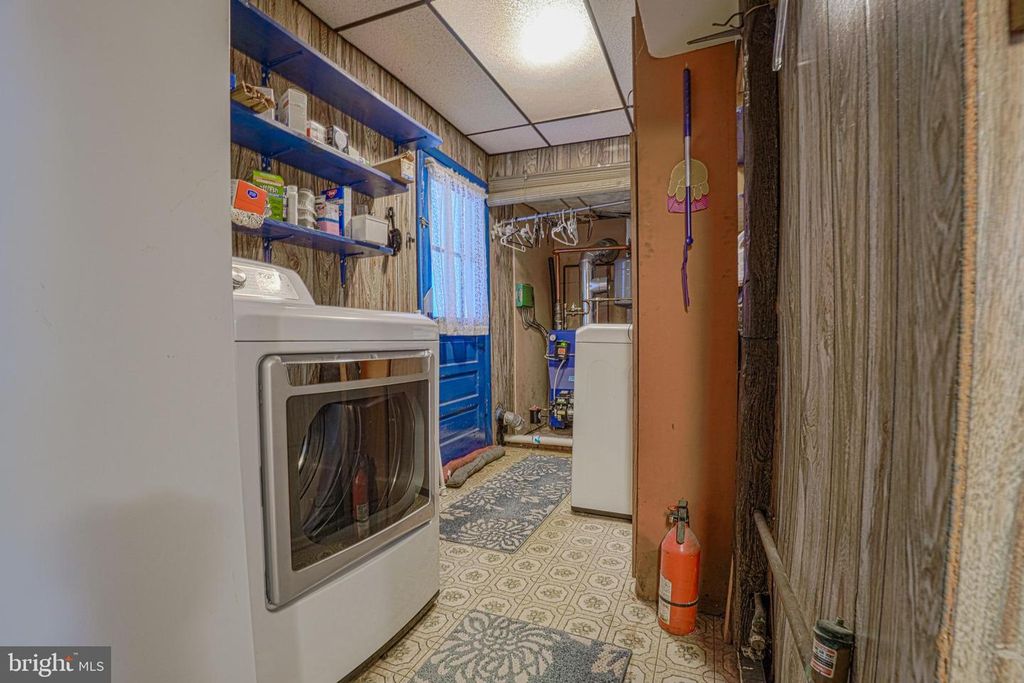 Image 47 of property listing at 7215 BENEDICT AVE, Benedict, MD 20612