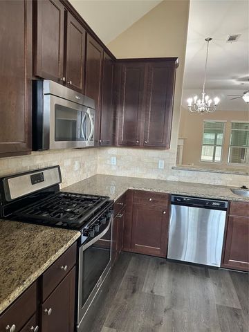 984 Arbor Glen, Conroe, TX 77303